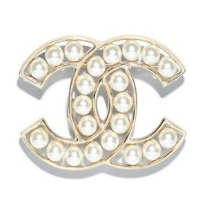 Chanel Rare CC Logo Pearl Champagne Gold Brooch